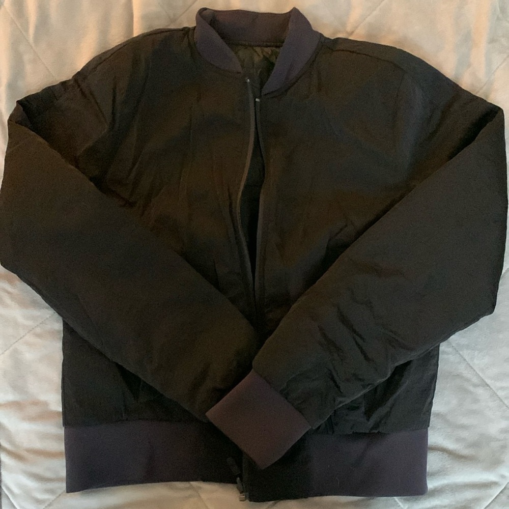 Lululemon quilted spring/fall jacket